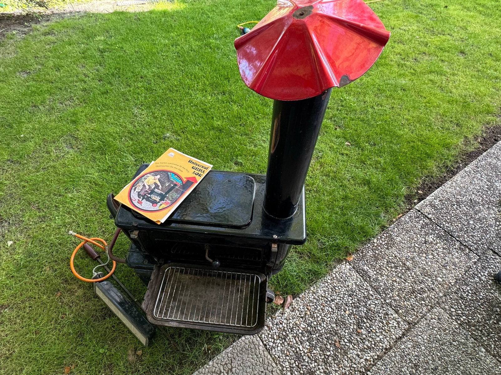 Originele BBQ in de vorm van een locomotief, Ophalen, Gebruikt