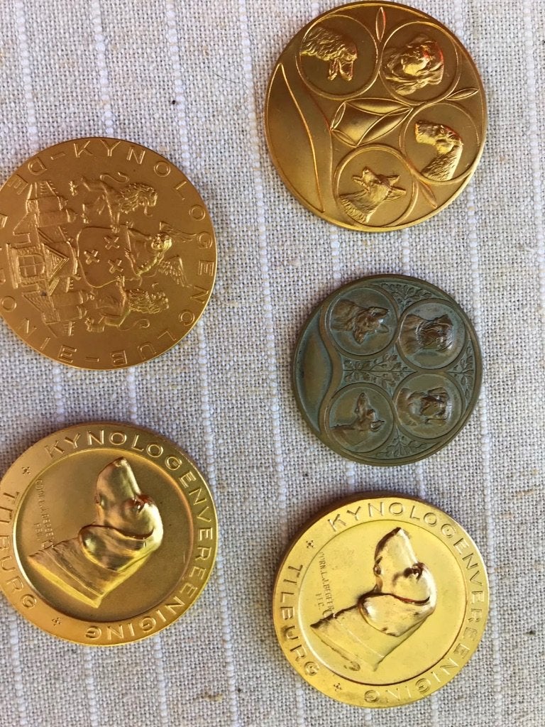 kynologie munten uit de 30'er en 40' er jaren., Ophalen of Verzenden, Koningin Wilhelmina, Overige waardes, Setje