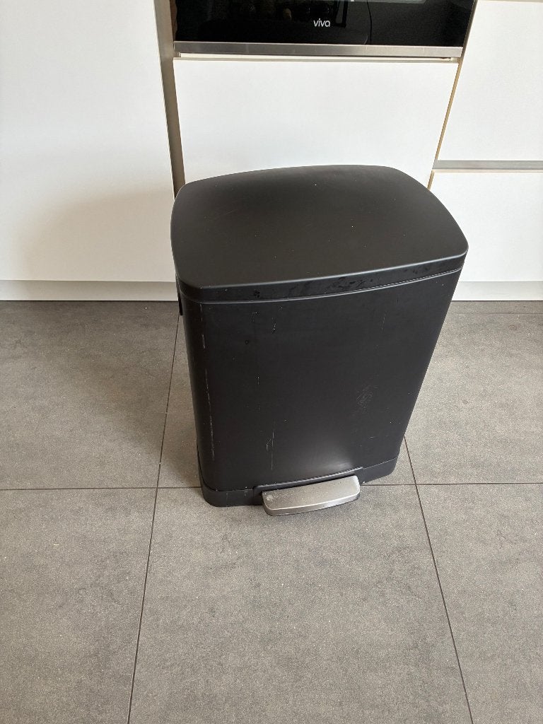 Prullenbak, Huis en Inrichting, Woonaccessoires | Prullenbakken, 40 liter of meer, Ophalen, Gebruikt