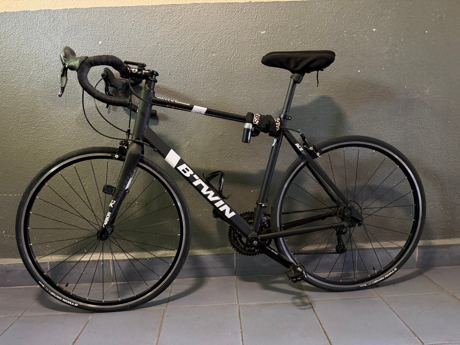 Triban Btwin 500 Racefiets 2018 | Maat L | Incl accessoires, 28 inch, 10 tot 15 versnellingen, Velgrem, Zo goed als nieuw