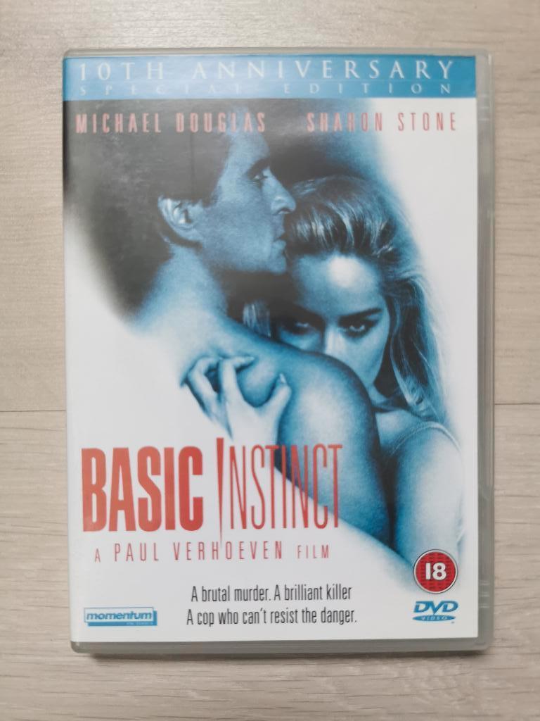 Basic instinct (1992), Cd's en Dvd's, Dvd's | Thrillers en Misdaad, Zo goed als nieuw, Maffia en Misdaad, Vanaf 16 jaar, Ophalen of Verzenden