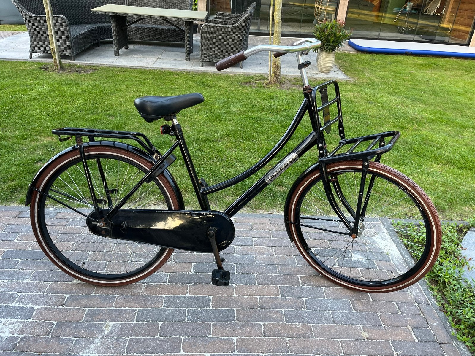 Popal Daily Dutch Basic Kinder damesfiets - Zwart 26inch, Fietsen en Brommers, Fietsen | Dames | Damesfietsen, Terugtraprem, Ophalen