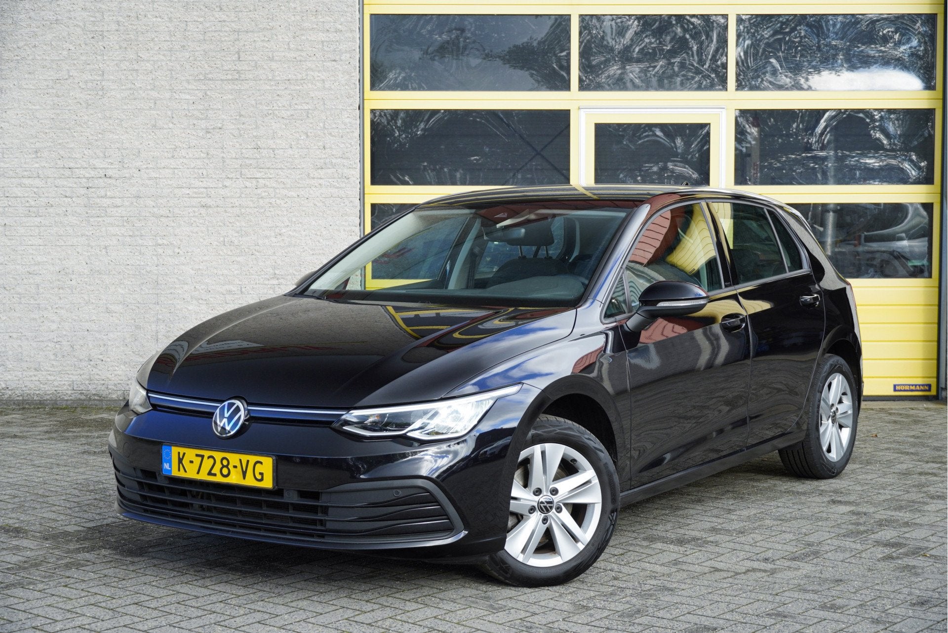 Volkswagen Golf 1.0 TSI Life BJ2021 Lmv 16" | Led V+A | Pdc, Auto's, Voorwielaandrijving, Stof, Gebruikt, Zwart