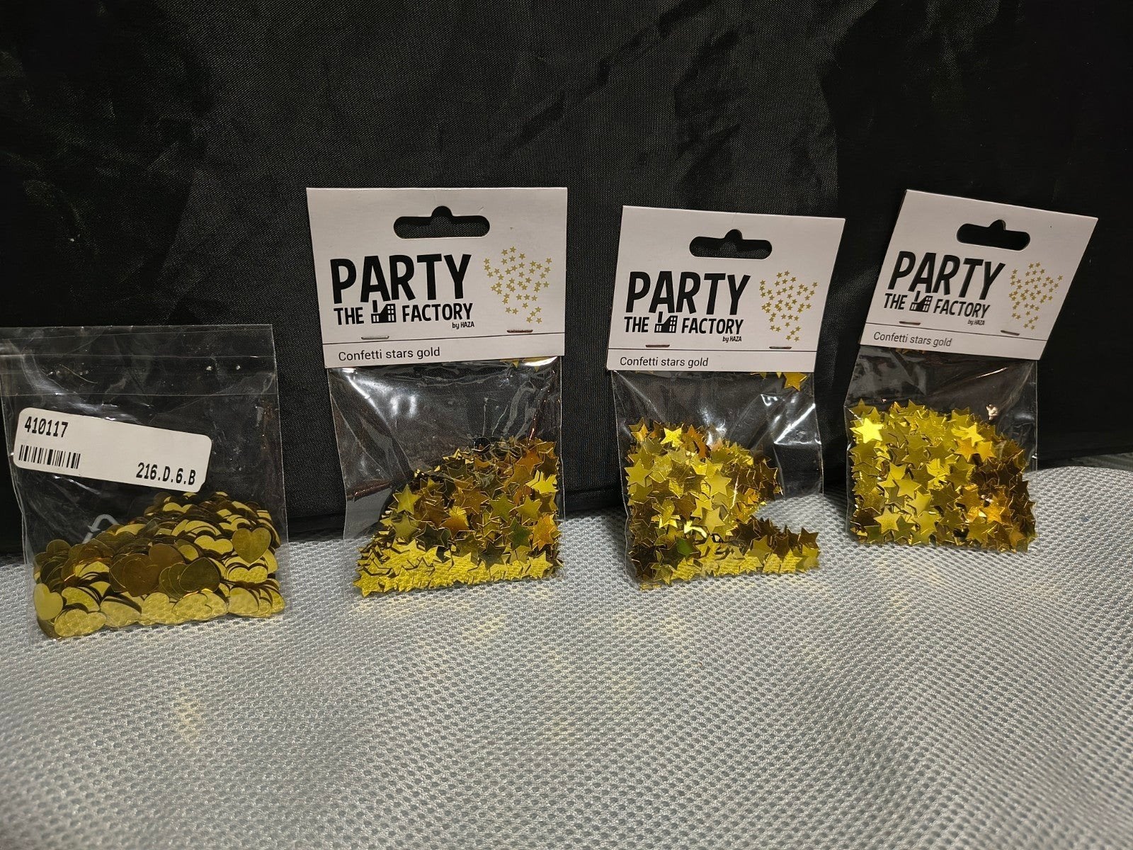 Gouden Confetti Sterren en Hartjes - Feestversiering (nieuw), Ophalen of Verzenden, Nieuw