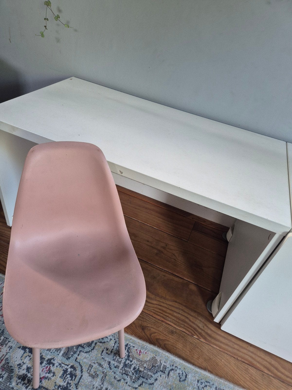 IKEA Småstad speeltafel met Kwantum roze stoeltje, Ophalen, Gebruikt, Tafel(s) en Stoel(en)
