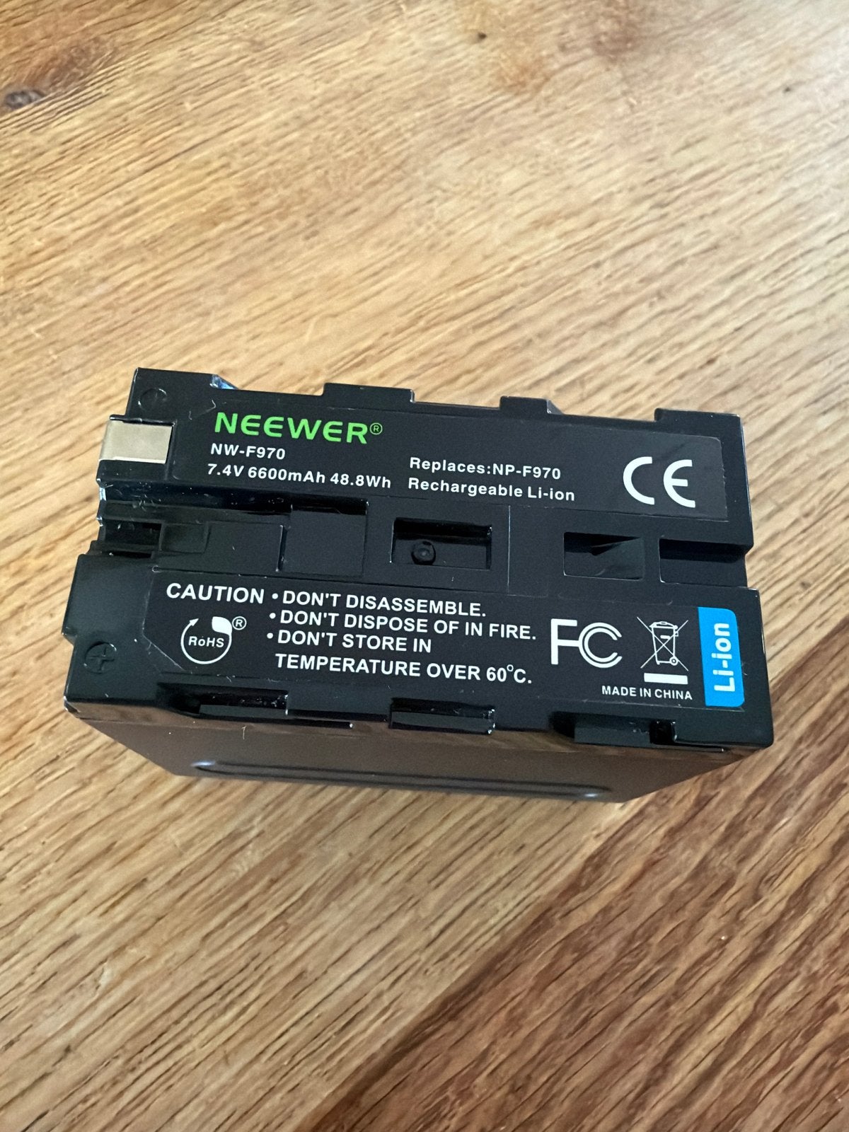 Neewer NP-F970 Batterij - 7.4V 6600mAh, Ophalen of Verzenden, Zo goed als nieuw, Oplaadbaar