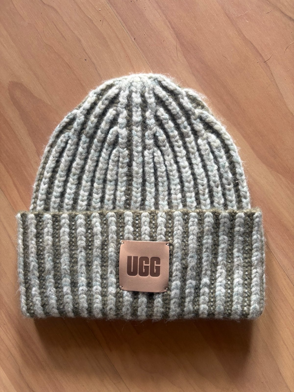 Nieuwe Ugg muts, Ophalen of Verzenden, Nieuw, Overige maten, Muts