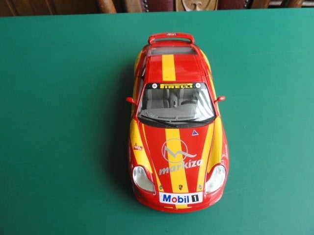 Bburago Porsche Carrera 911 1:24 (1997), Verzenden, Gebruikt, Bburago