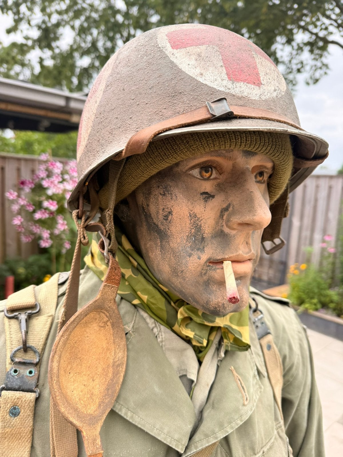 Repro medic M2 helm airborne, Verzamelen, Militaria | Tweede Wereldoorlog, Helm of Baret, Verzenden