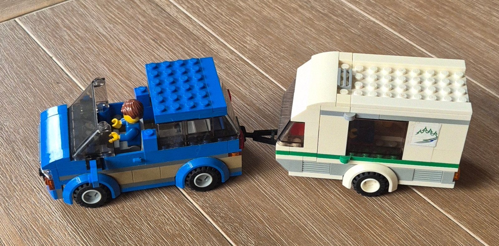 lego set, auto met caravan. incompleet., Inclusief minifiguren, Lego, Ophalen of Verzenden, Complete set