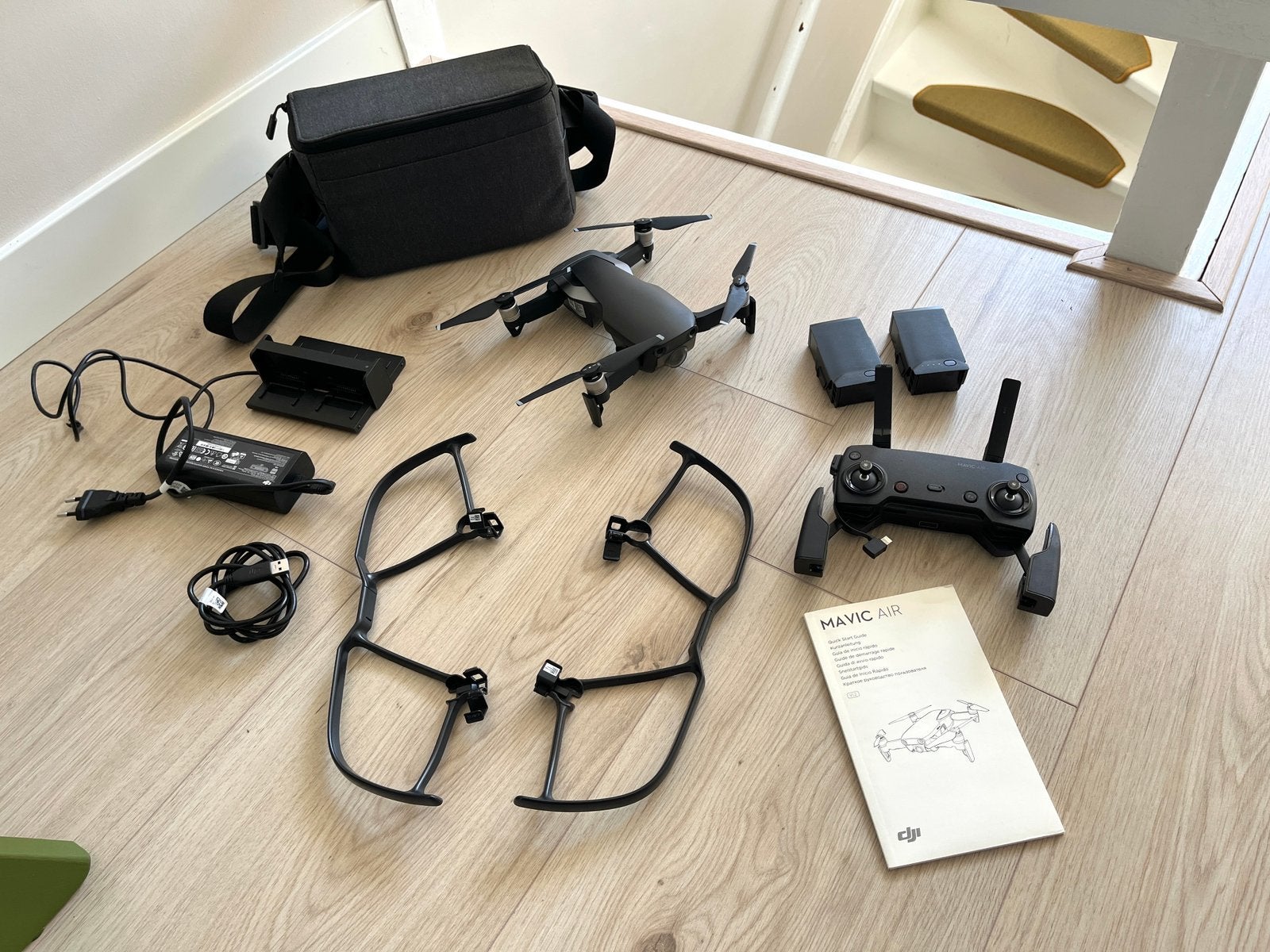 DJI Mavic Air Drone Fly More Combo - goede staat, Cameradrone, Zo goed als nieuw, Return to Home, Minder dan 250 gram