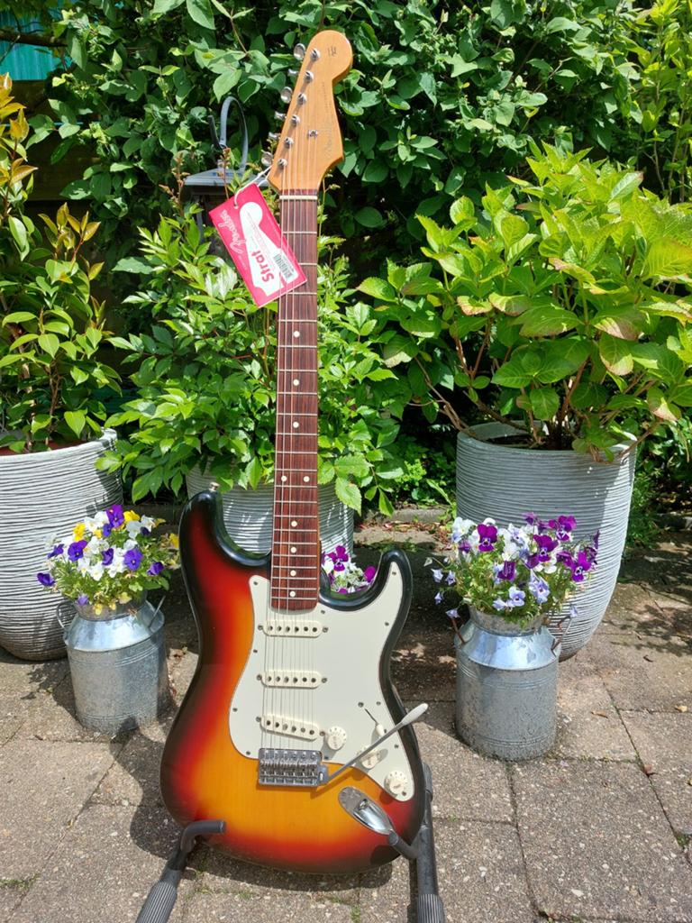 Fender Stratocaster MIM 2003, Muziek en Instrumenten, Snaarinstrumenten | Gitaren | Elektrisch, Ophalen, Gebruikt, Solid body