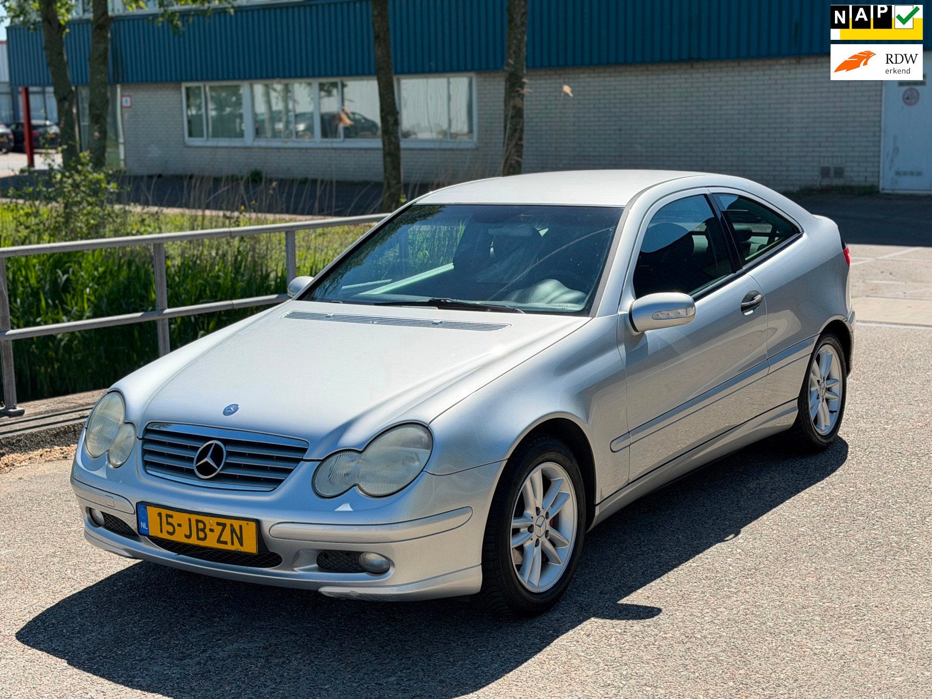 Mercedes-Benz C-klasse Sportcoupé 180!2002!Automaat!Airco!L, Auto's, Gebruikt, 4 cilinders, 129 pk, 4 stoelen