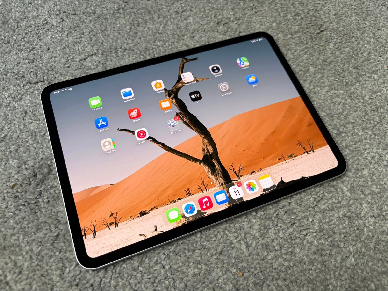 iPad Pro 2025 M5 11-inch 256GB Wi-Fi + 5G Zilver, Computers en Software, 11 inch, Ophalen of Verzenden, Zo goed als nieuw, Apple iPad Pro