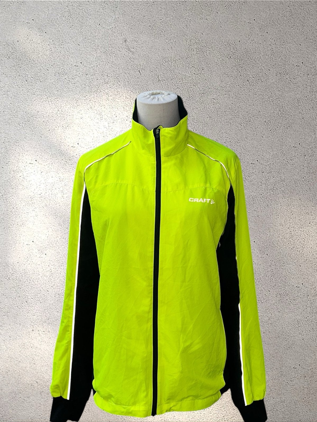 Craft hardloopjack dames M neon geel/zwart, Kleding | Dames, Maat 38/40 (M), Geel, Ophalen of Verzenden, Zo goed als nieuw
