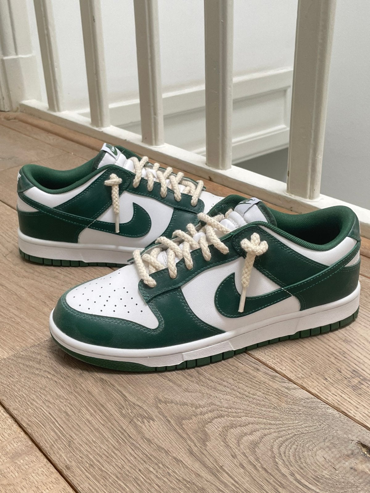 Nike dunk low - Michigan, Overige kleuren, Nieuw, Ophalen of Verzenden, Sneakers of Gympen