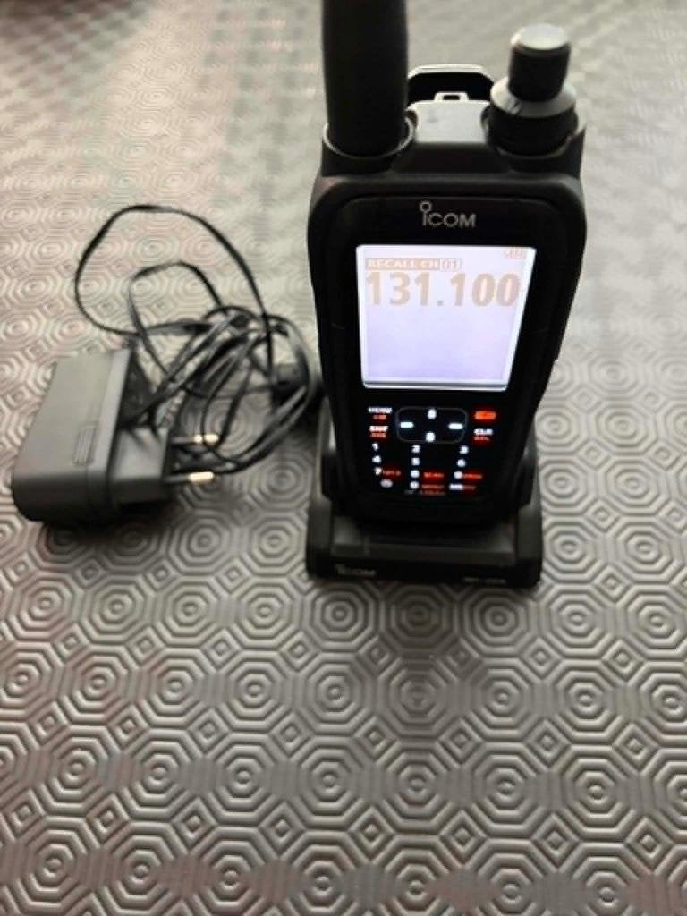 Icom IC-A25CE, Telecommunicatie, Ophalen of Verzenden, Zo goed als nieuw, Ontvanger