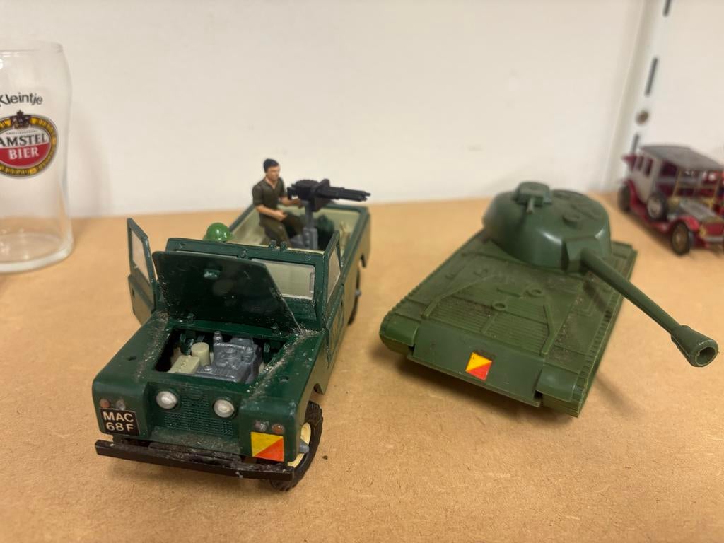 Vintage Speelgoed: Legervoertuig en Tank, Ophalen of Verzenden, Gebruikt