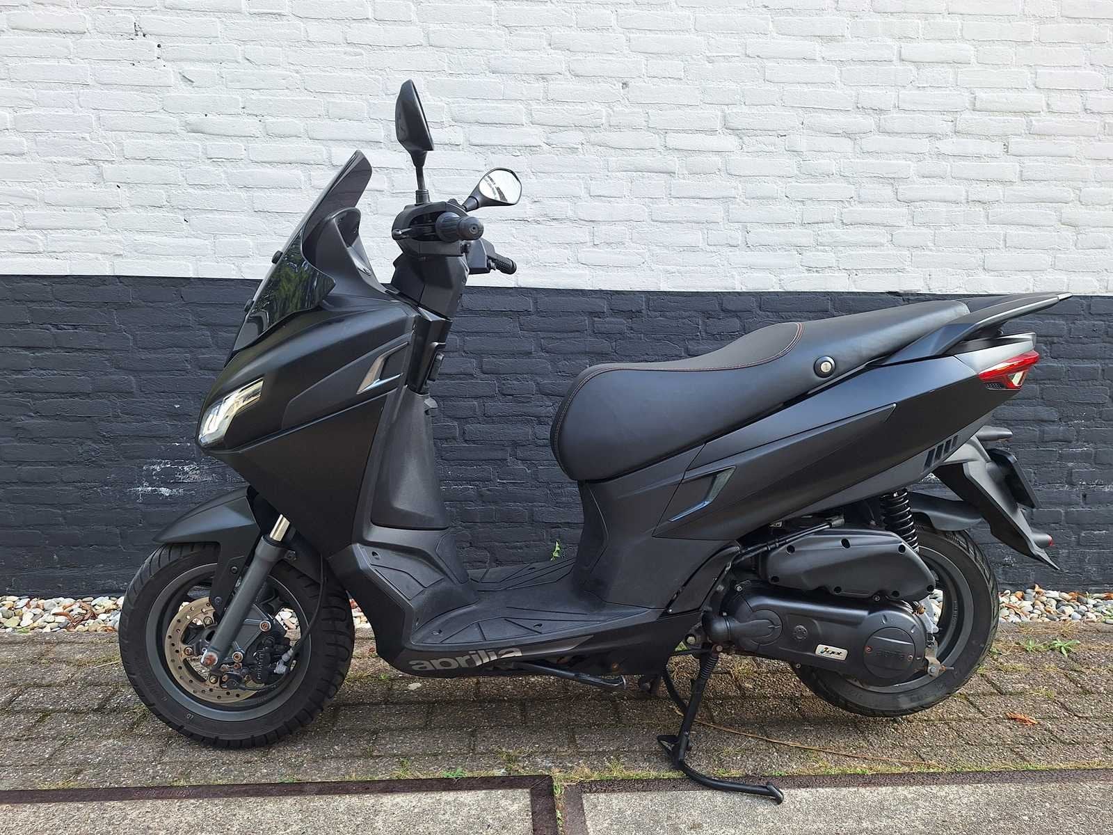 Aprilia SXR50 4T 45km bromscooter, Gebruikt, Overige modellen