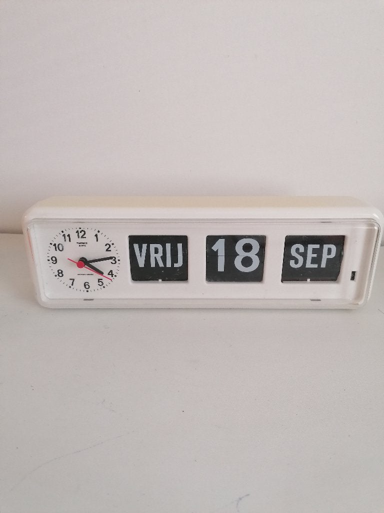 TWEMCO flipflap klok 34x8 cm zie de fotos, Wit, Vintage, Analoog, Ophalen of Verzenden