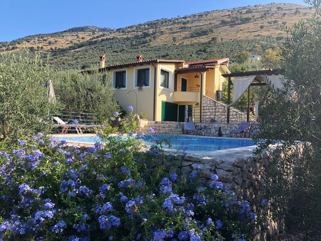 vakantiehuis met privé zwembad in Italië te huur, 8 personen, In bergen of heuvels, Open haard, Landelijk