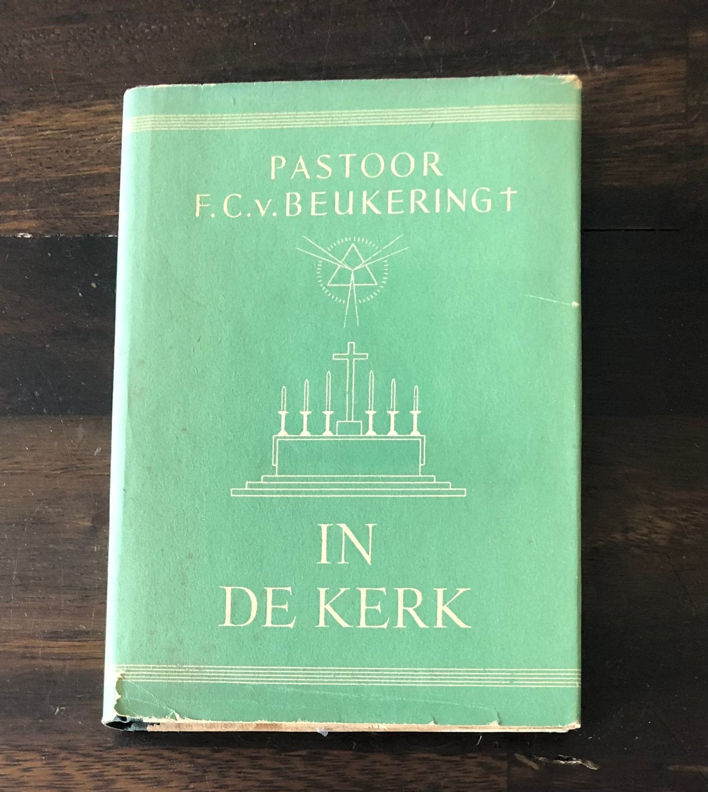 Boek In De Kerk uit 1940 van Pastoor Beukering, Ophalen of Verzenden, Zo goed als nieuw, Christendom | Katholiek
