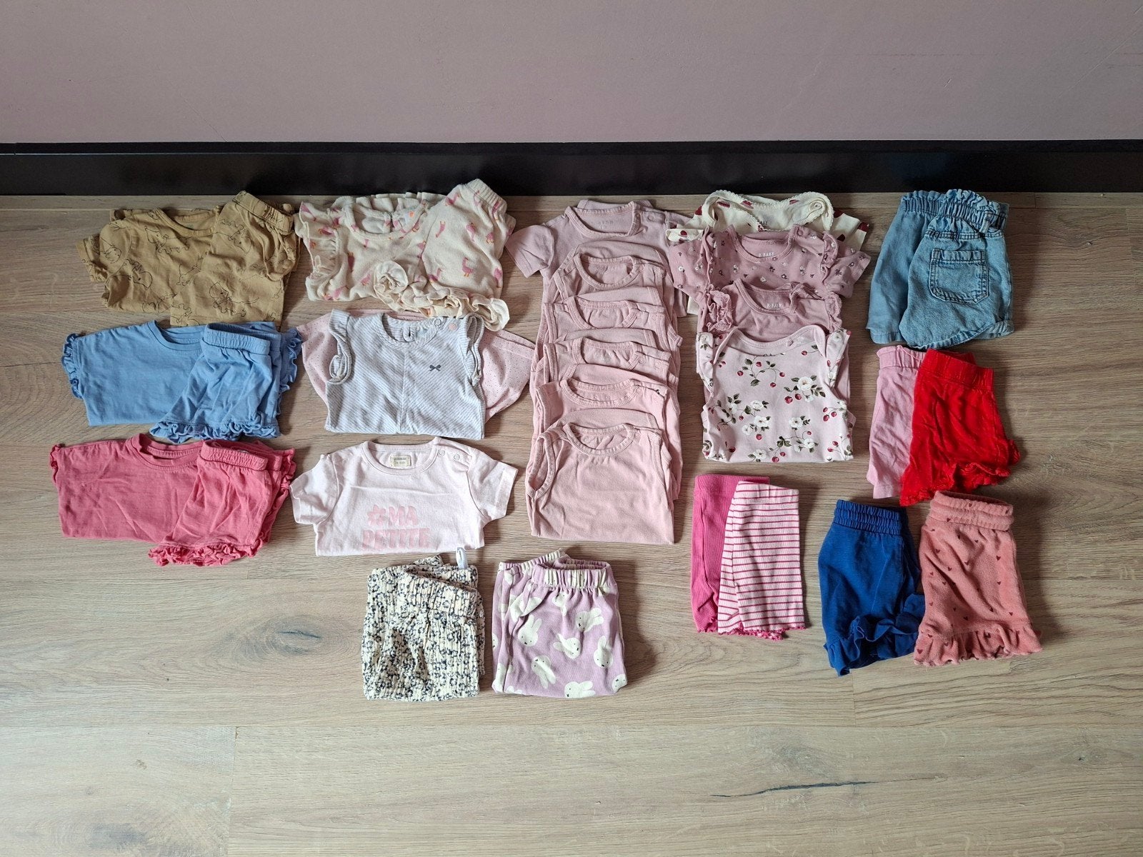 Groot kledingpakket meisjes maat 74, Ophalen, Zo goed als nieuw, Maat 74