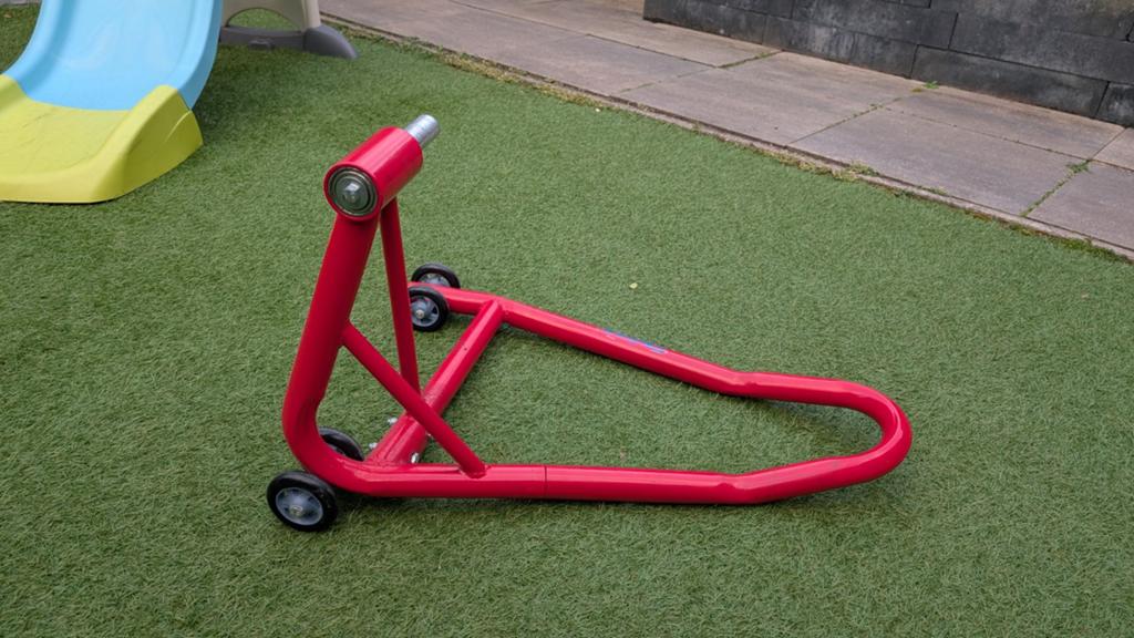 Rode paddock stand enkelzijdig, Ophalen, Gebruikt