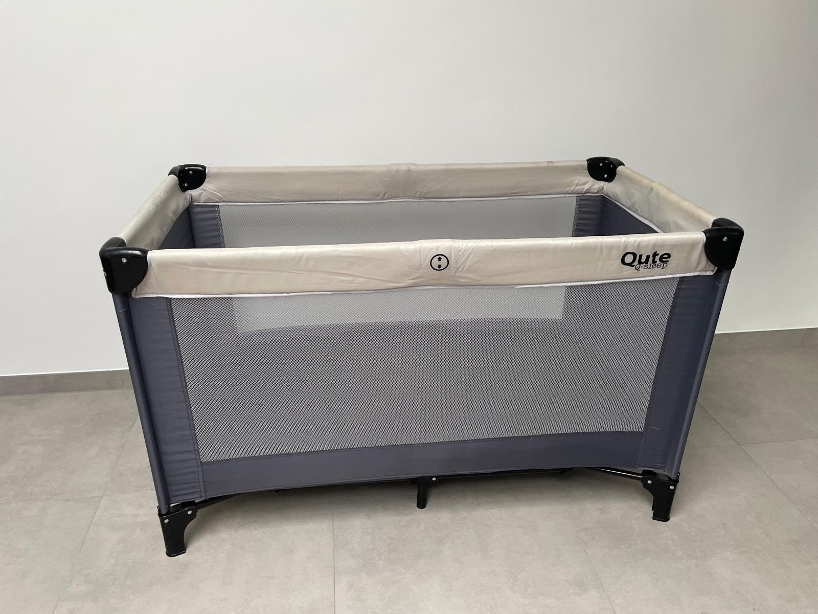 Qute Q-sleep Reisbedje met draagtas en matras, Kinderen en Baby's, Ophalen, Gebruikt, Reisbedje