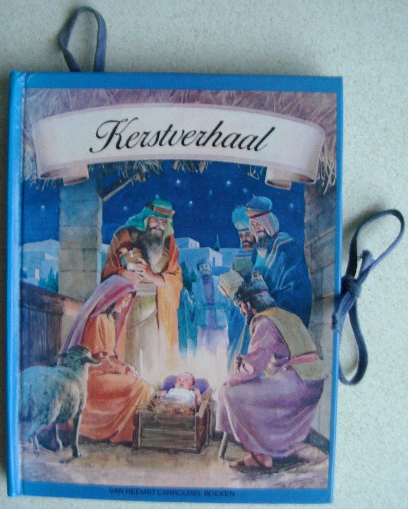 van Reemst carrousel 3D kerstboekje met kerstverhaal € 3,50, Ophalen of Verzenden, Gelezen, Sprookjes