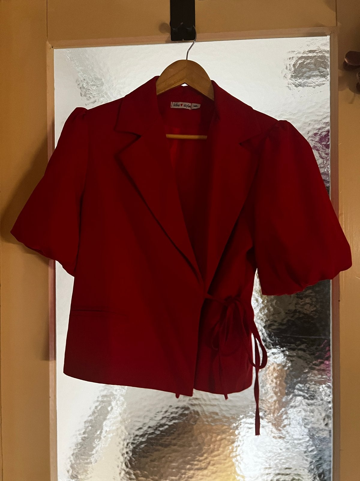 Rood Jasje met korte mouwen - Biba Style M/L, Kleding | Dames, Maat 38/40 (M), Ophalen of Verzenden, Zo goed als nieuw, Jasje