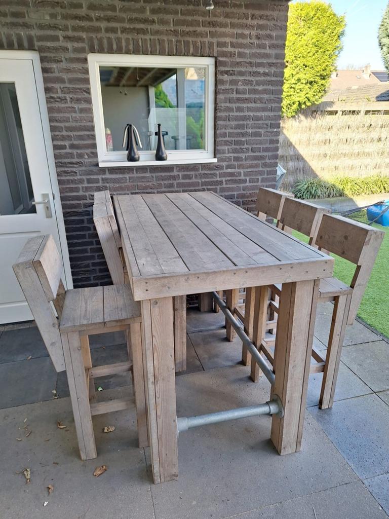 Hoge tafel + 6 stoelen
1850x855x110, Ophalen, Steigerhout