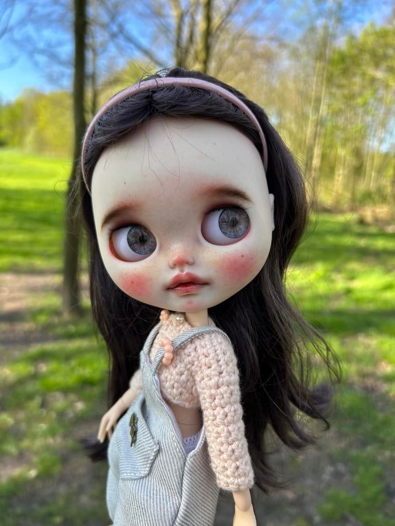 Mooie custom Blythe doll, Verzamelen, Poppen, Ophalen of Verzenden, Zo goed als nieuw, Pop
