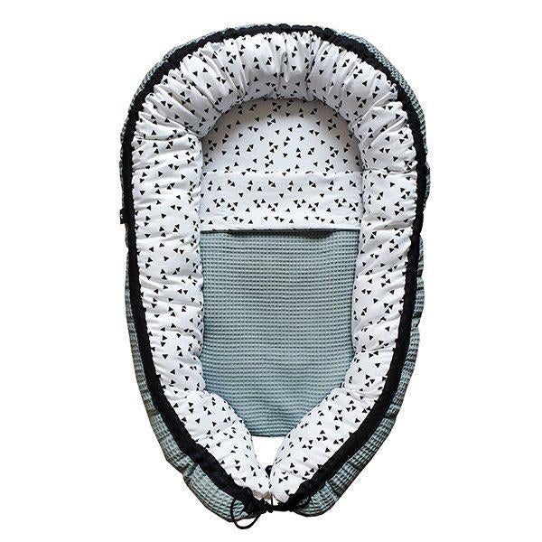Babynestje Babynest Triangel Oudgroen met Deken ANNIdesign, Info@annidesign.nl, Overige typen, Nieuw, Ophalen of Verzenden