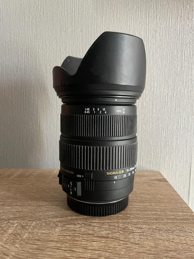 Sigma (Canon) 18-200mm DC HSM OS lens met garantie, Audio, Tv en Foto, Fotografie | Lenzen en Objectieven, Ophalen, Zo goed als nieuw
