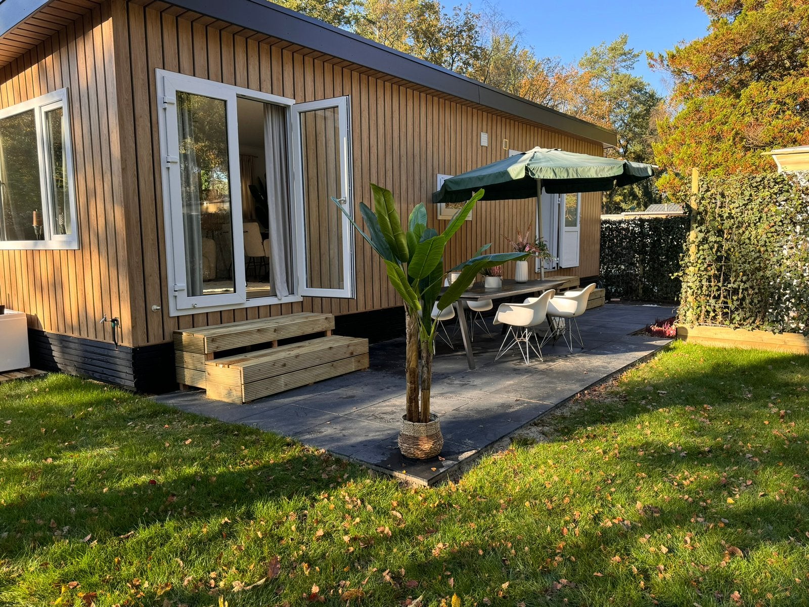 Te koop Prachtig chalet Hoenderloo, bosrand. Park Veluwshof, Vakantie, Jacuzzi