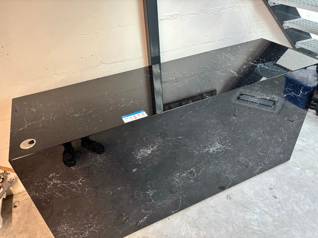 Modern Zwart Kassa met Lades en Kabelmanagement, Zwart, Gebruikt, Met lades, Spaanplaat of MDF