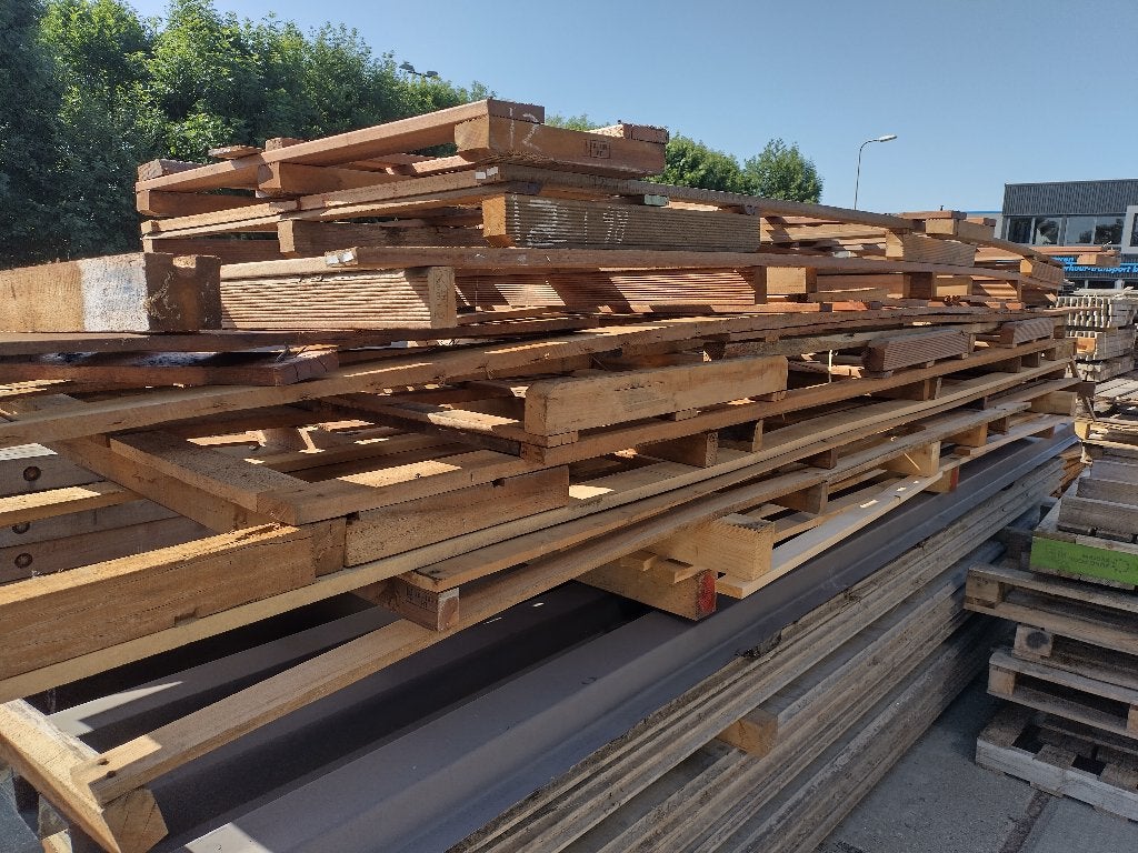 Brandhout haardhout pallets latten balken Gratis afhalen, Minder dan 3 m³, Ophalen, Overige houtsoorten, Blokken