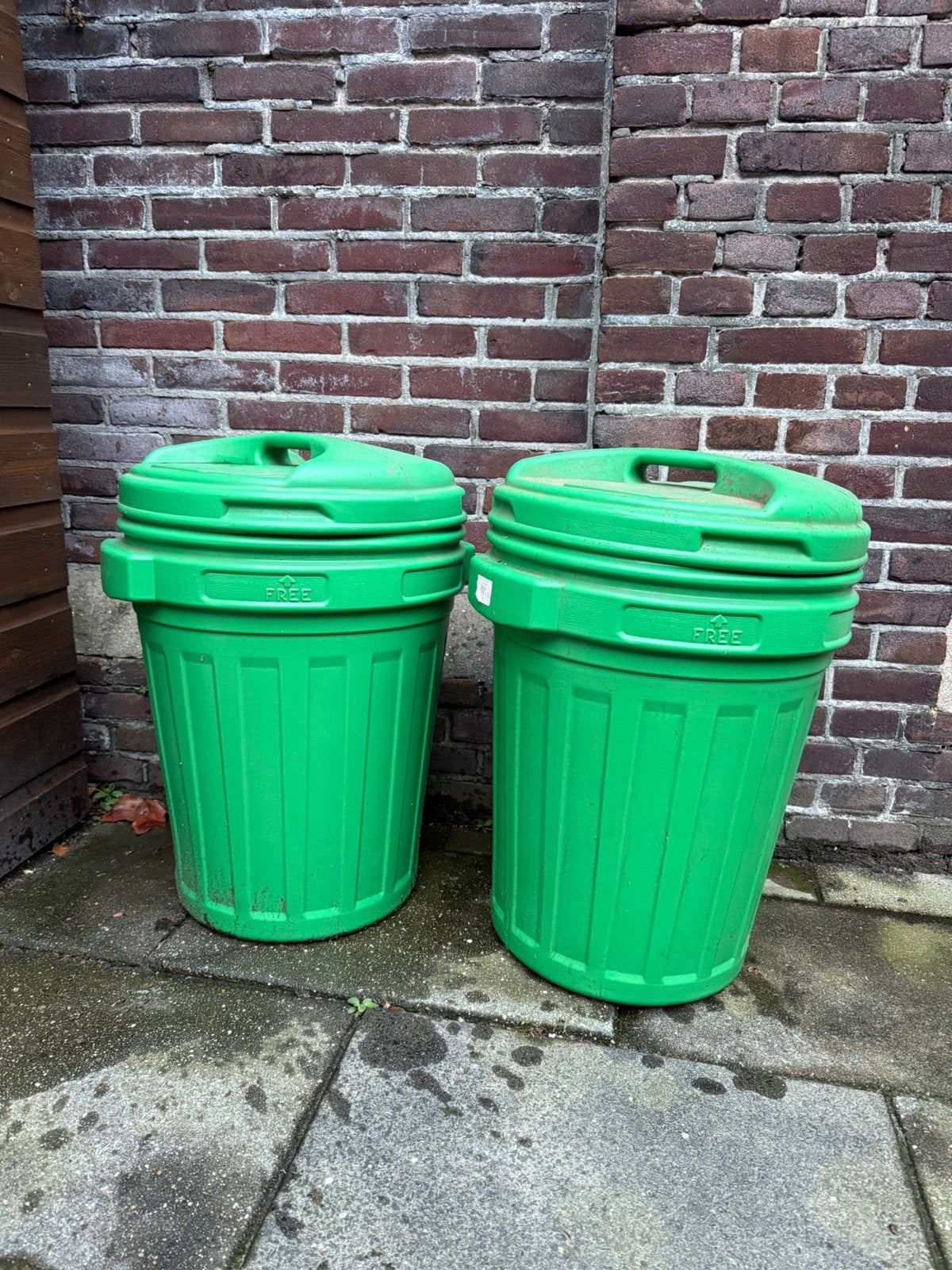 Voerton draaisluiting 2 stuks kunststof, Dieren en Toebehoren, Ophalen of Verzenden, Vee