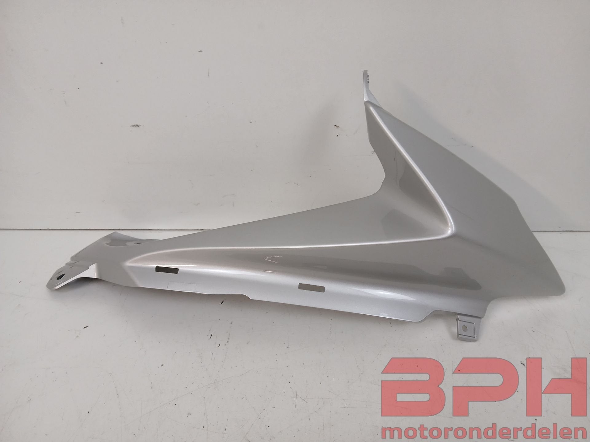 Nieuw kuipdeel Suzuki GSX-R 600 750 K8 K9 L0 94672-37H01-13L, -, -, Nieuw, Ophalen of Verzenden