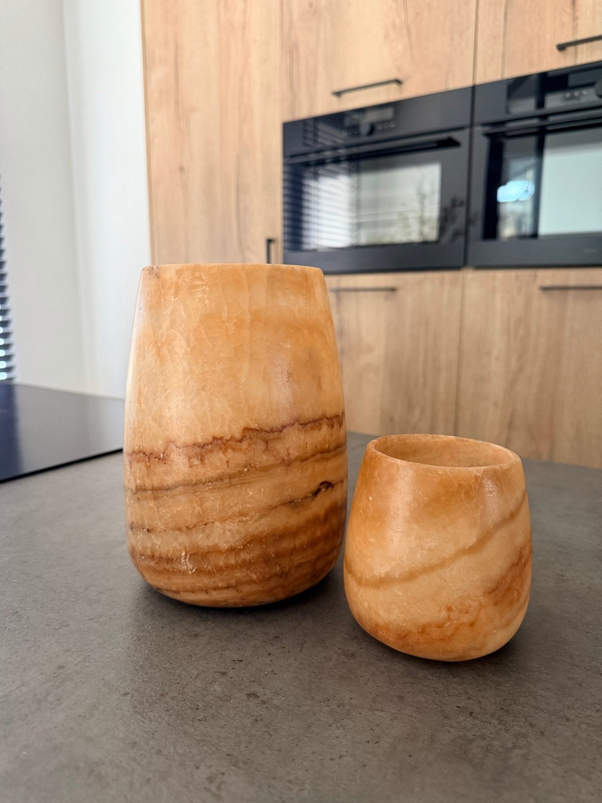 Alabaster waxinelichthouders set - Uniek en sfeervol, Beige, Waxinelichthouder, Nieuw, Ophalen of Verzenden