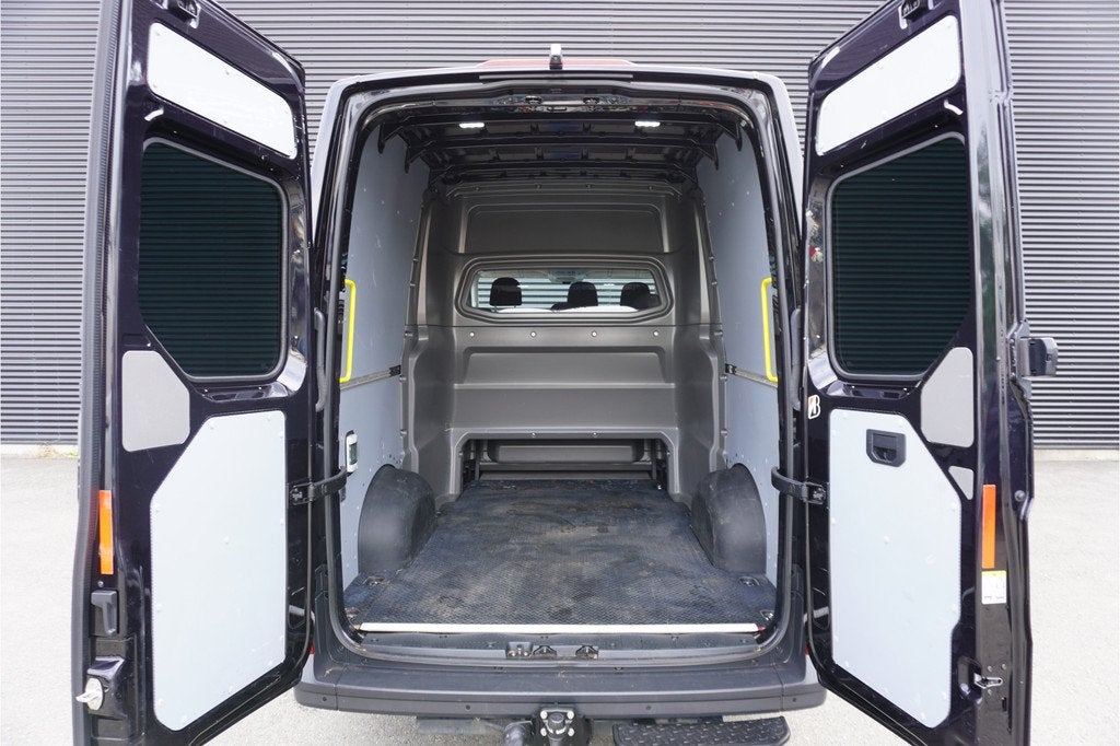 MAN TGE 180pk Automaat Dubbele cabine L3H3/L2H2 LED ACC Crui, Auto's, Bestelauto's, Stof, Gebruikt, Euro 6, 4 cilinders
