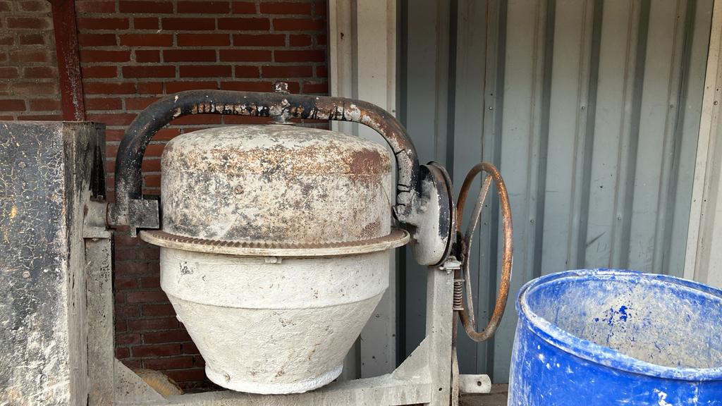 Robuuste betonmolen op krachtstroom - Ideaal voor grote klus, Ophalen of Verzenden, Gebruikt