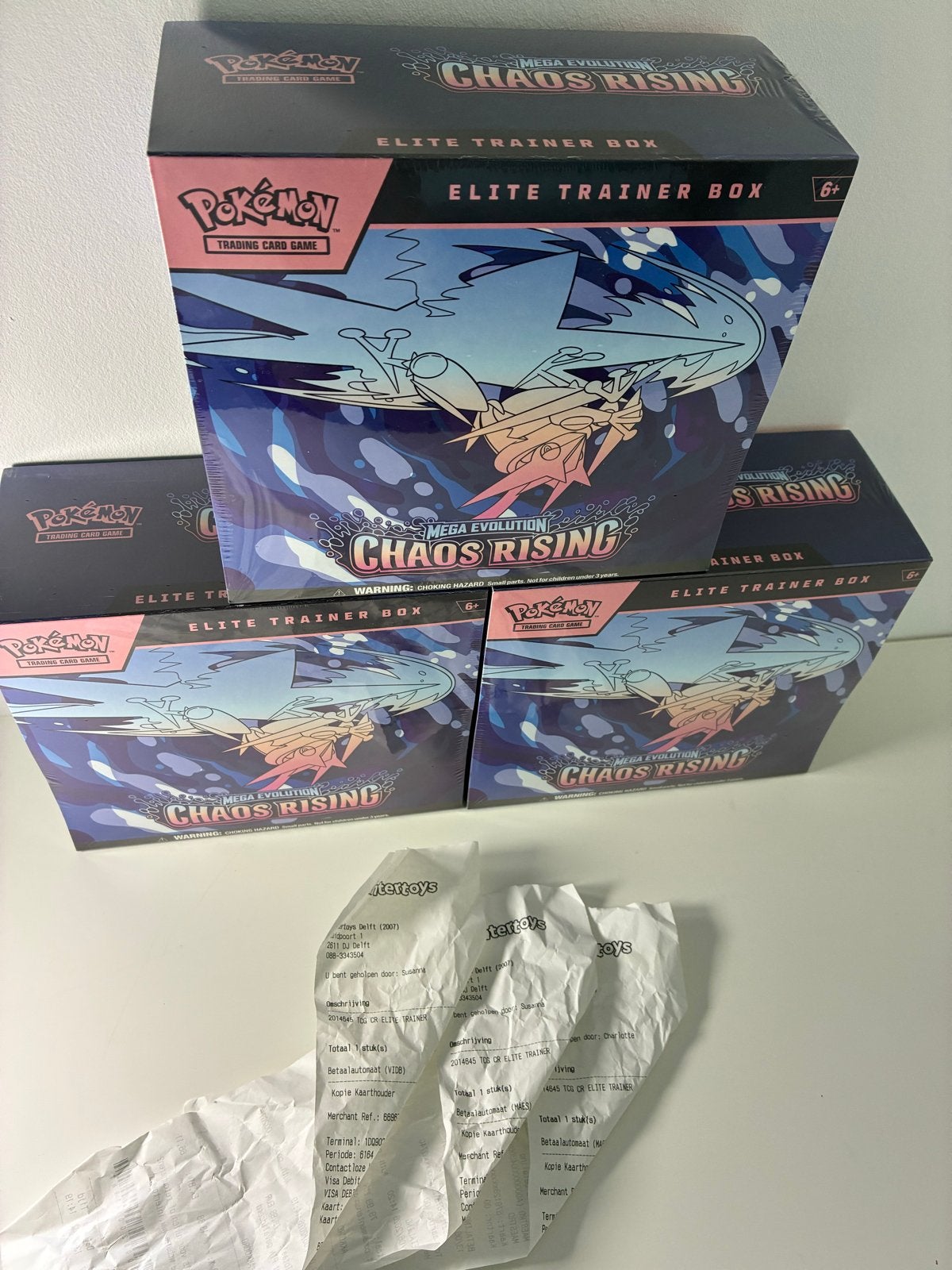 3x Pokémon Chaos Rising ETB's - Geseald en Intact, Hobby en Vrije tijd, Ophalen of Verzenden, Nieuw, Boosterbox, Foil