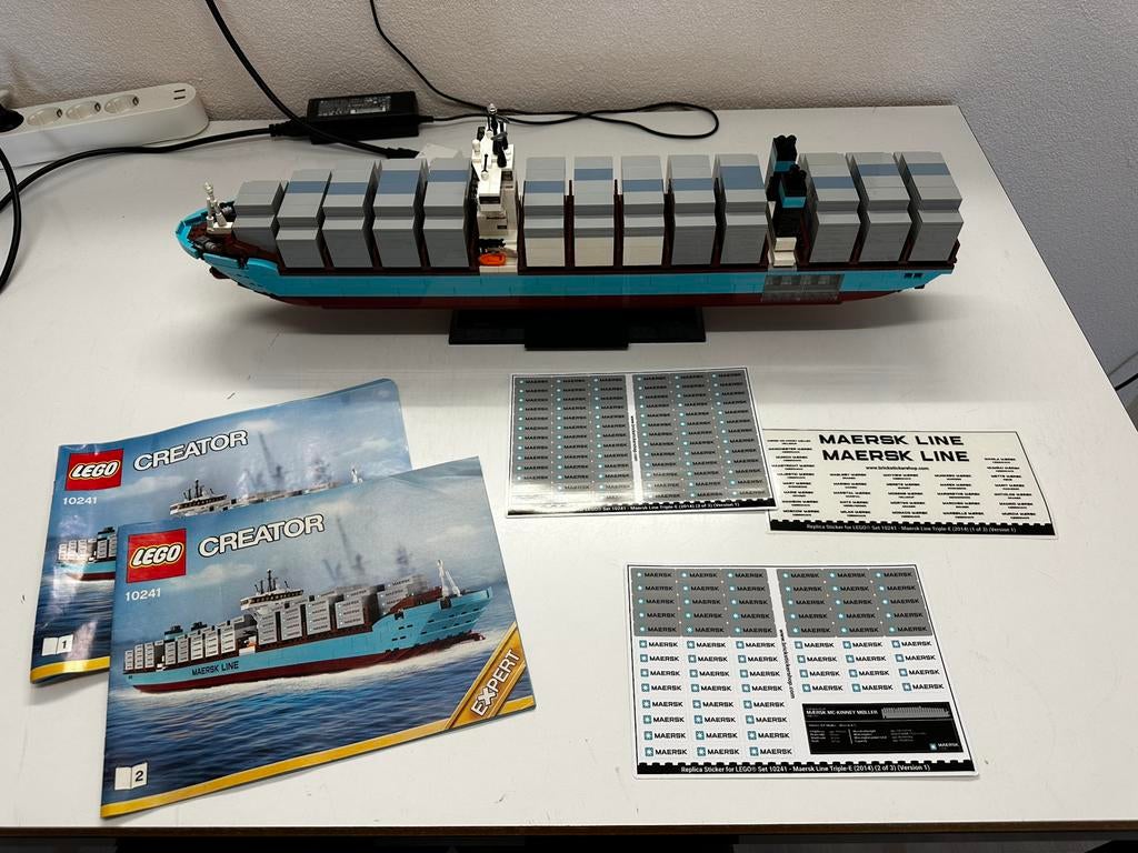 Lego 10241 maersk triple-e container schip, Ophalen of Verzenden, Zo goed als nieuw