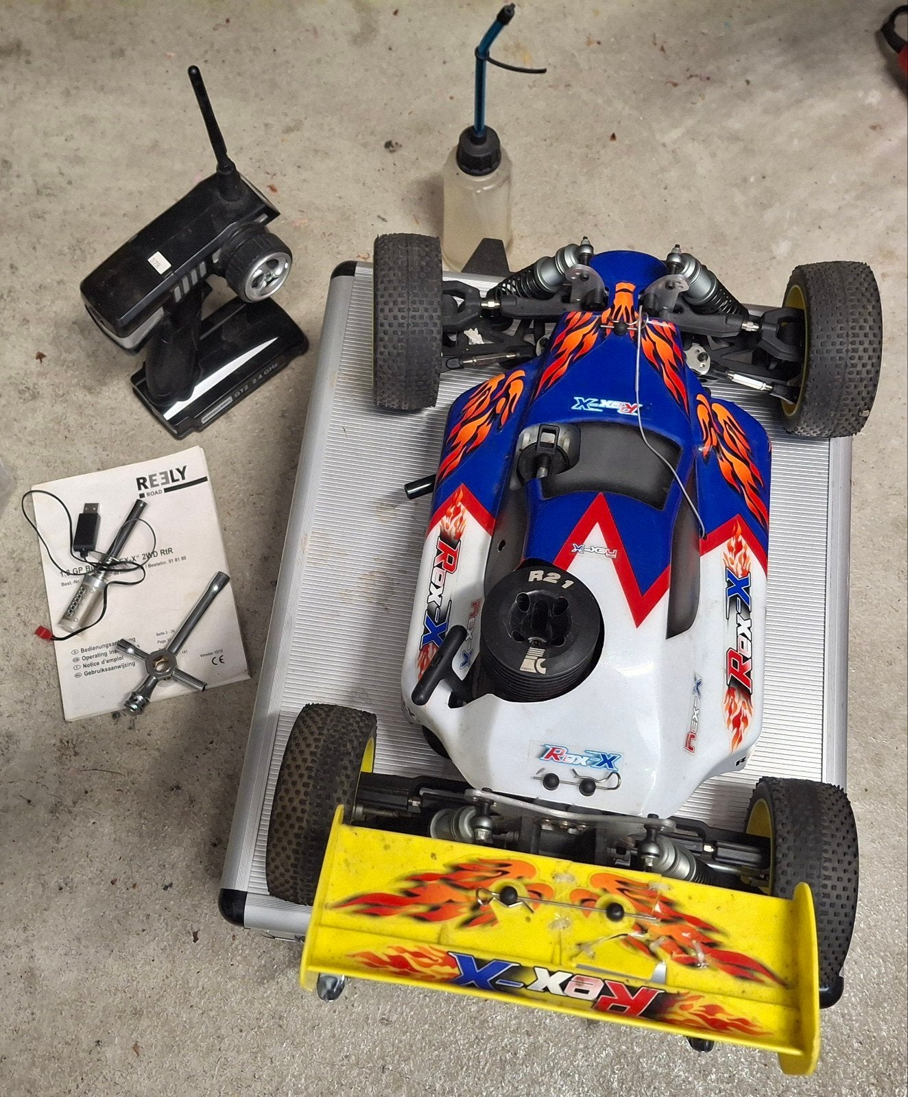 Reely Rex-X Nitro RC Auto 1:8 met brandstof en afstandsbedie, Gebruikt, Auto offroad, Ophalen of Verzenden, Nitro