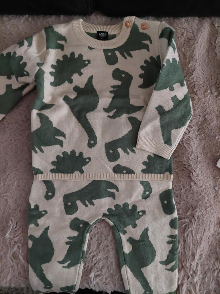 Leuke babykleding setjes, diverse maten, Kinderen en Baby's, Babykleding | Overige, Ophalen of Verzenden, Nieuw, Mini, Arbook