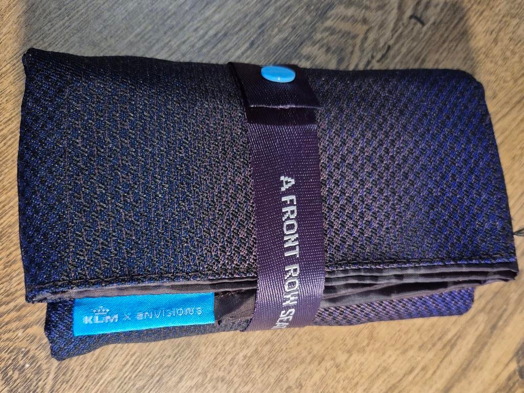 9 KLM Business Class toilettasjes met inhoud - Nieuw, Sieraden, Tassen en Uiterlijk, Toilettassen, Ophalen of Verzenden, Nieuw