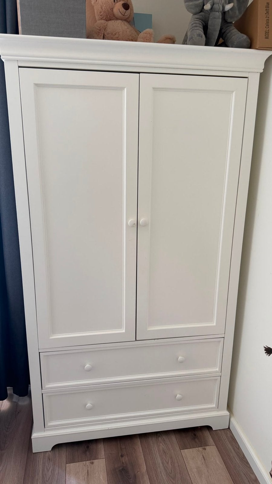 Witte kledingkast met lades voor baby- of kinderkamer, Ophalen, Gebruikt, Kast, 50 tot 70 cm