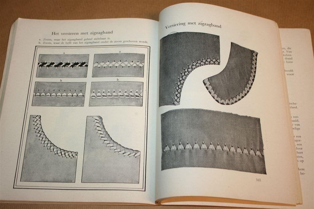 De nuttige handwerken - Oude uitgave ca. 1955, Boeken, Ophalen of Verzenden, Gelezen, Overige onderwerpen